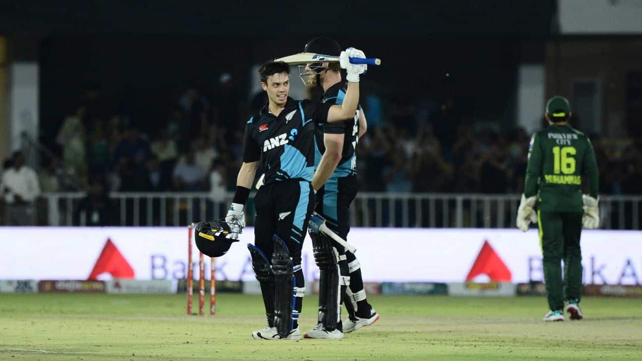 Chapmans-century-helps-nz-end-pakistan-series-2-2-e31a211