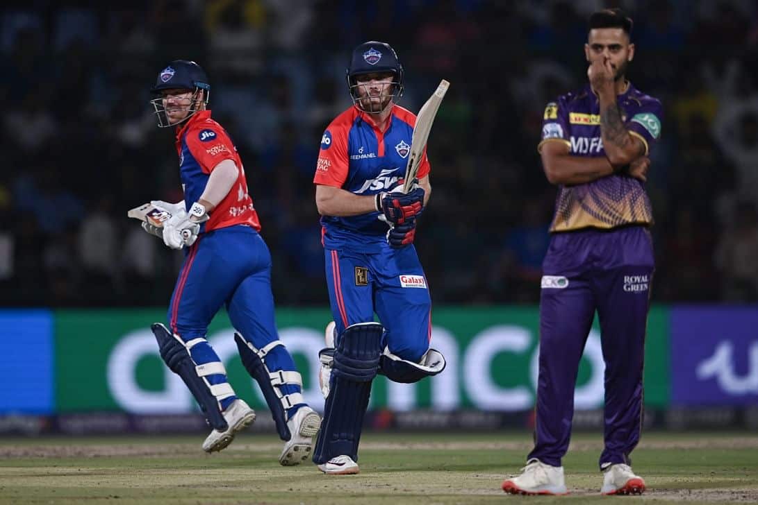 Warner-says-awesome-as-delhi-register-first-win