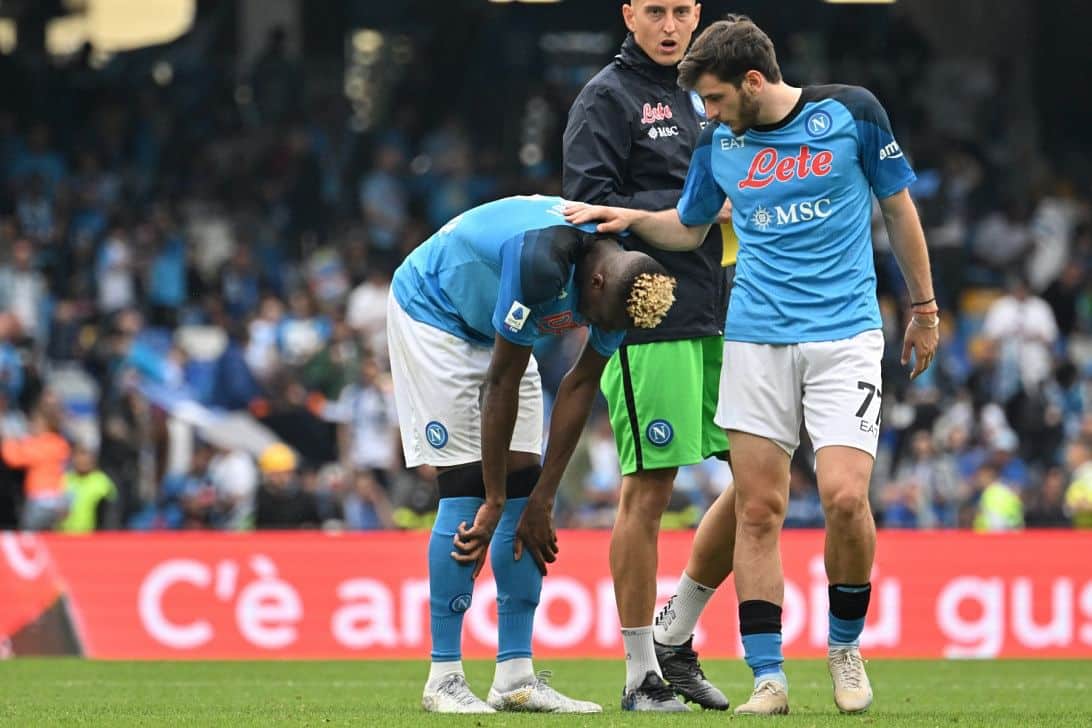 Salernitana hold napoli to a draw delaying title party 658f3a9