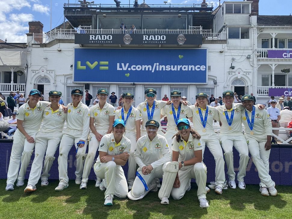 Australia beat england in womens ashes test 5974164