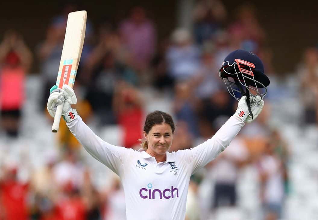 Beaumont hits double hundred, breaks 88-year-old record 1