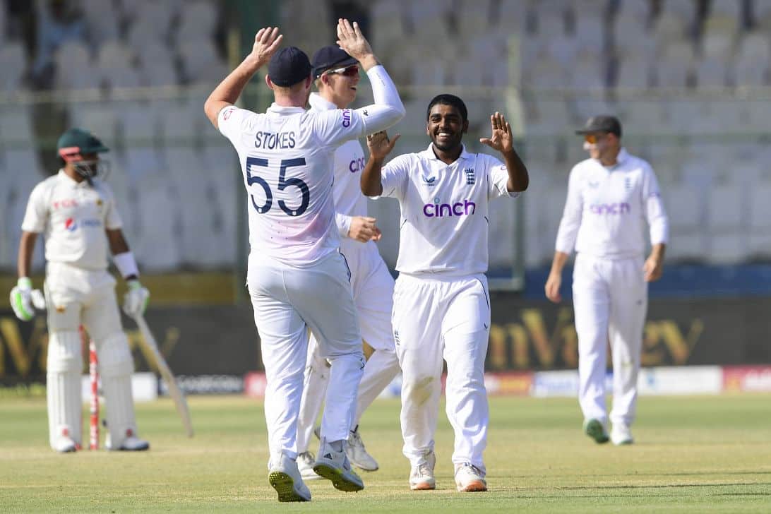 England add leg spinner rehan to second ashes test squad 5eb254a