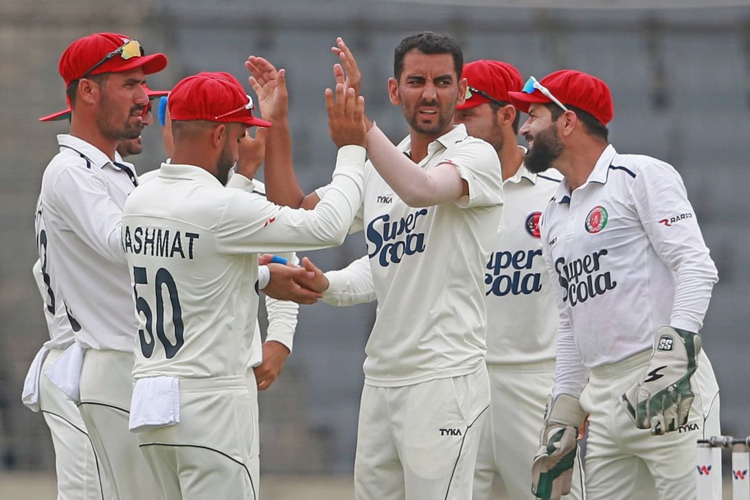 Masood takes five as tigers get bundled out for 382 1 Masood takes five as tigers get bundled out for 3820