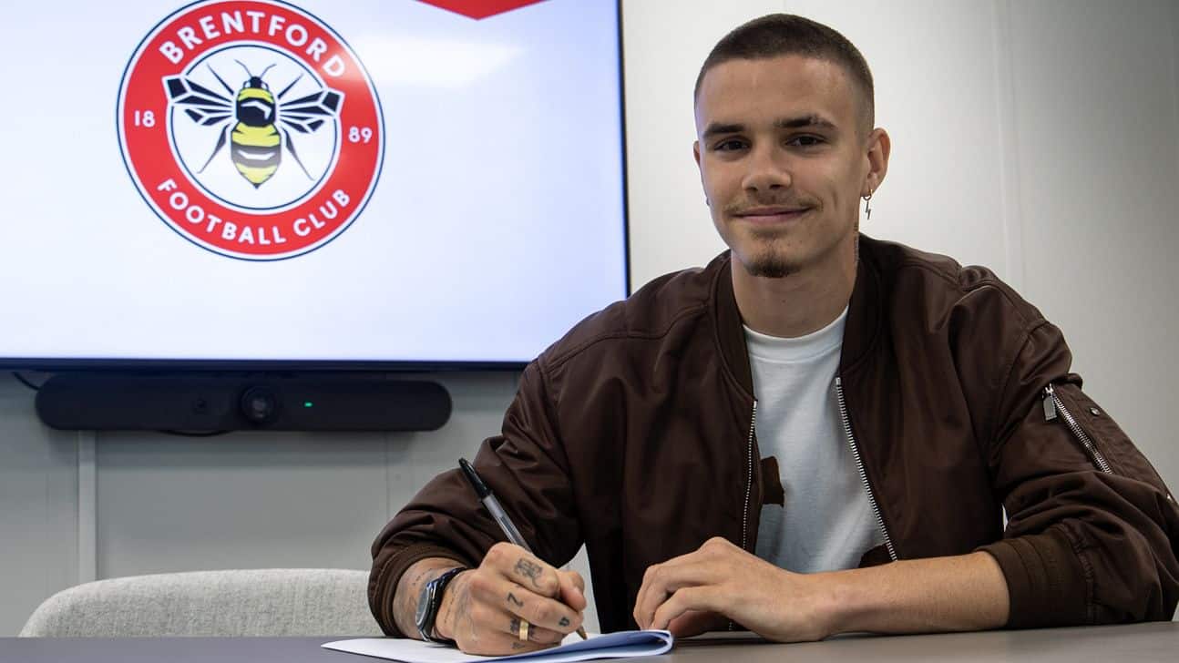 Romeo beckham joins brentford b on permanent deal 8d07540
