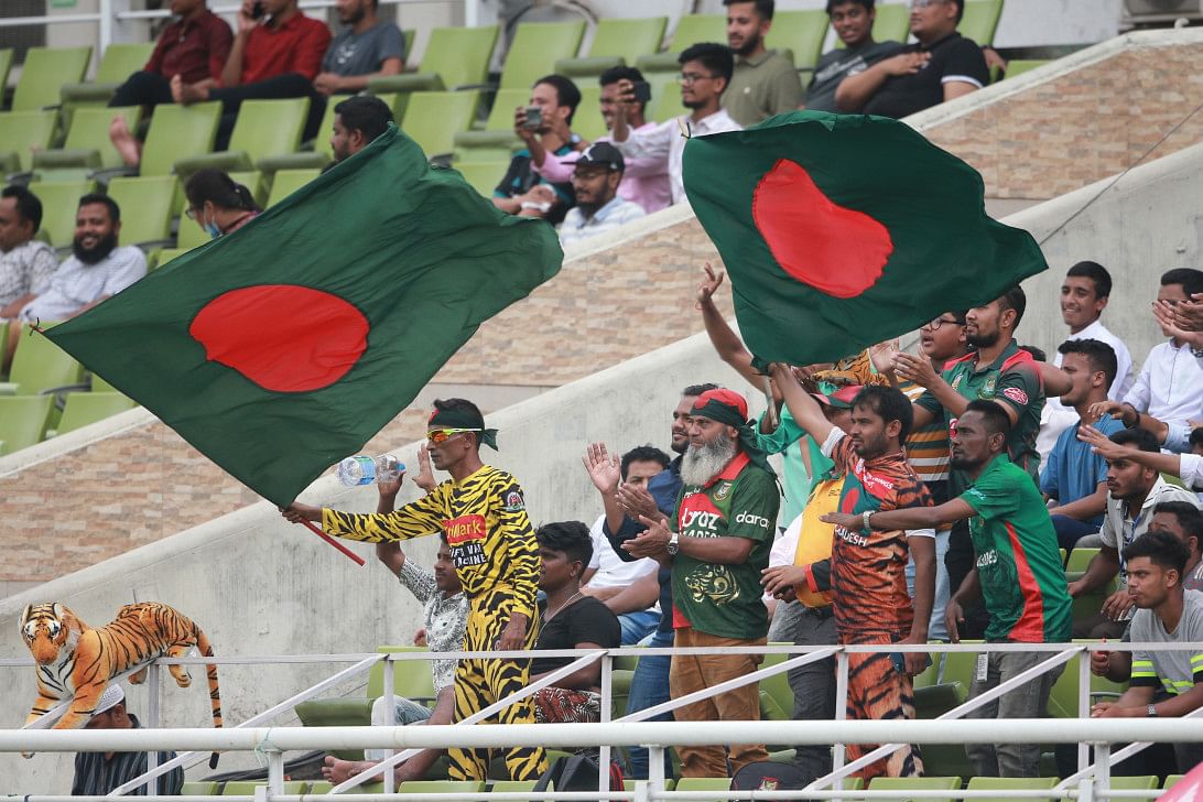Tigers race to 50 in second innings take lead past 300 1cf1858