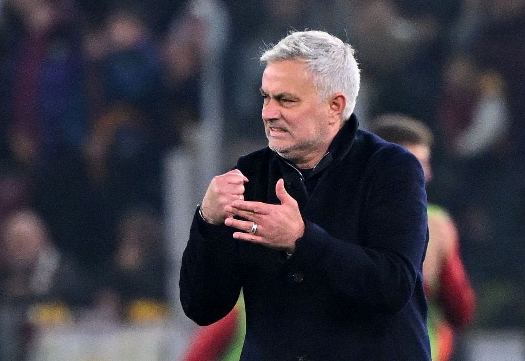 Uefa bans mourinho for four games for abusing referee 02c65c2