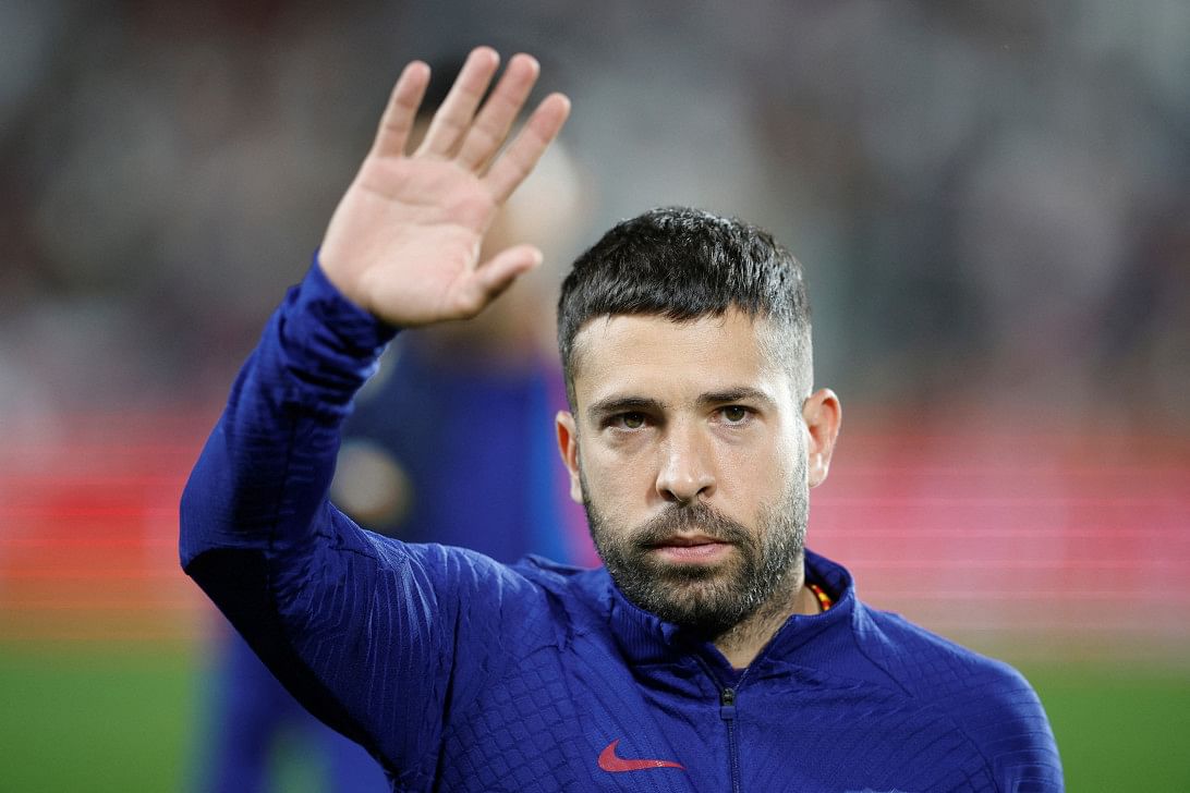 Alba joins barca reunion with messi in miami f6328b9