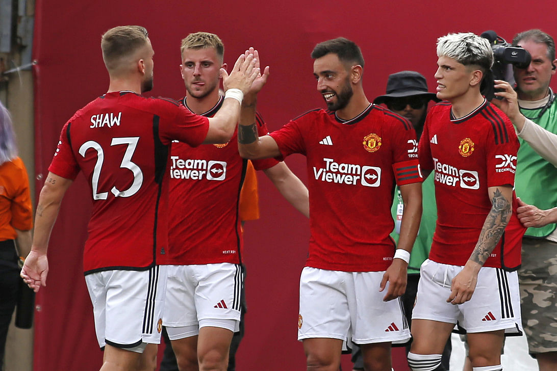 Fernandes sancho give united friendly win over arsenal 3dc9526