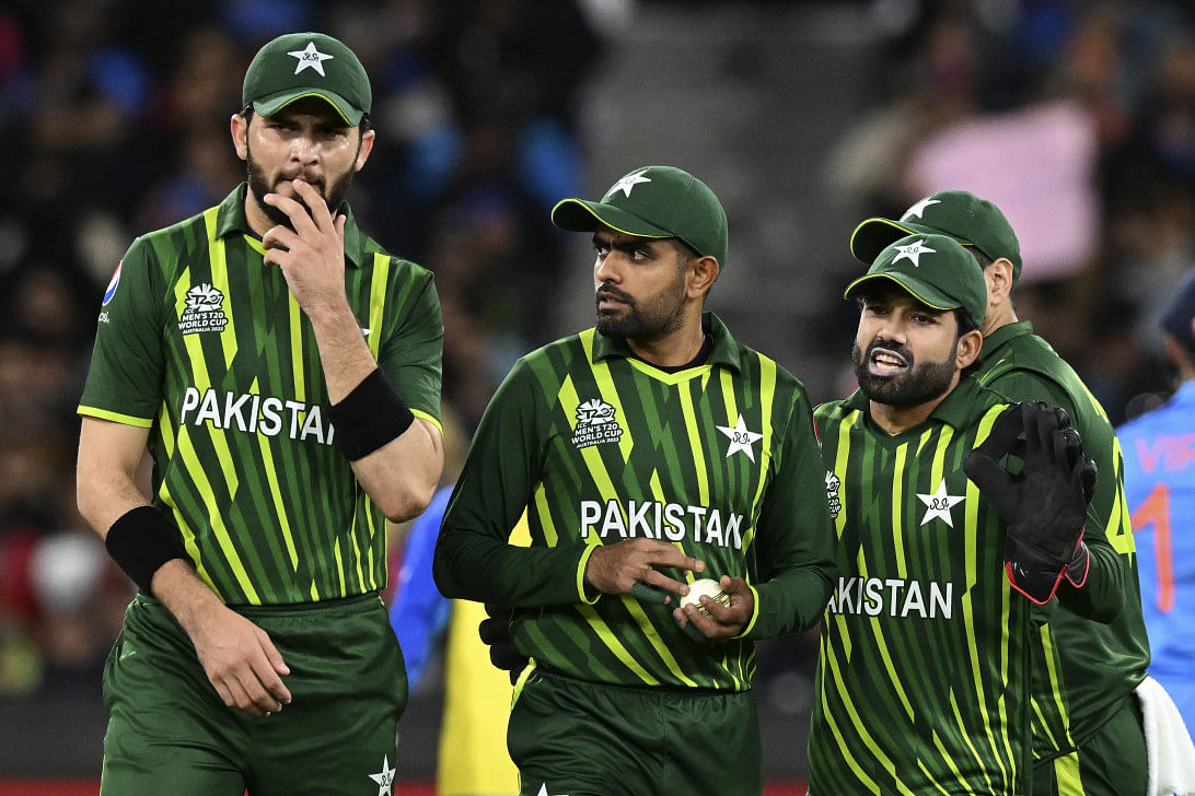 Deep concerns as pakistan clears cricket team for world cup in india 41db8bb