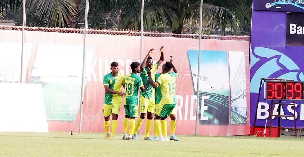 Abahani, rahmatganj through to independence cup semis0