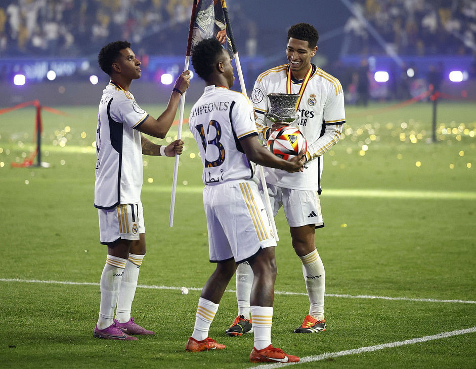 Ancelotti ‘on cloud nine’ as real outclass barca0
