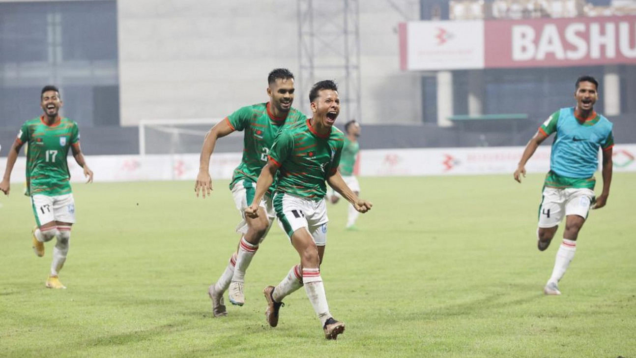 Bangladesh clinch wc qualifiers spot0