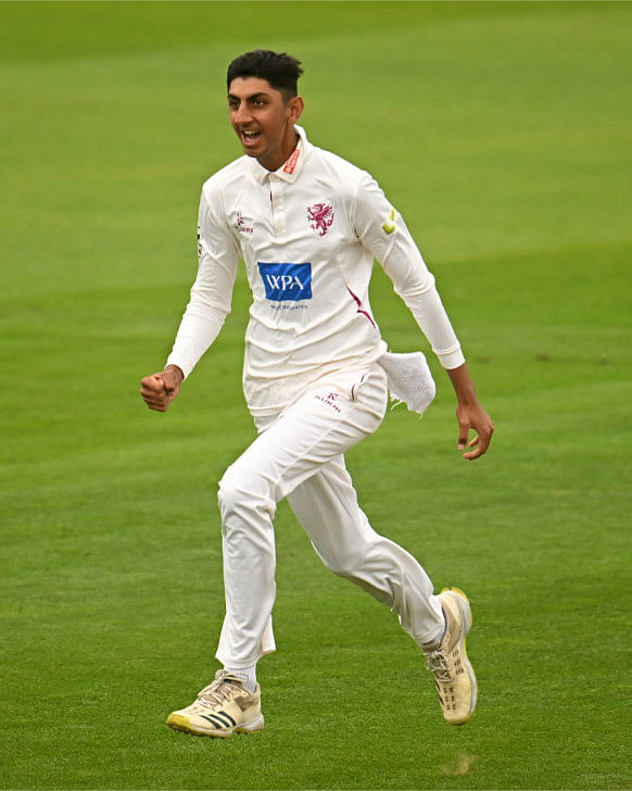 Bashir among uncapped trio in england test squad for india tour0