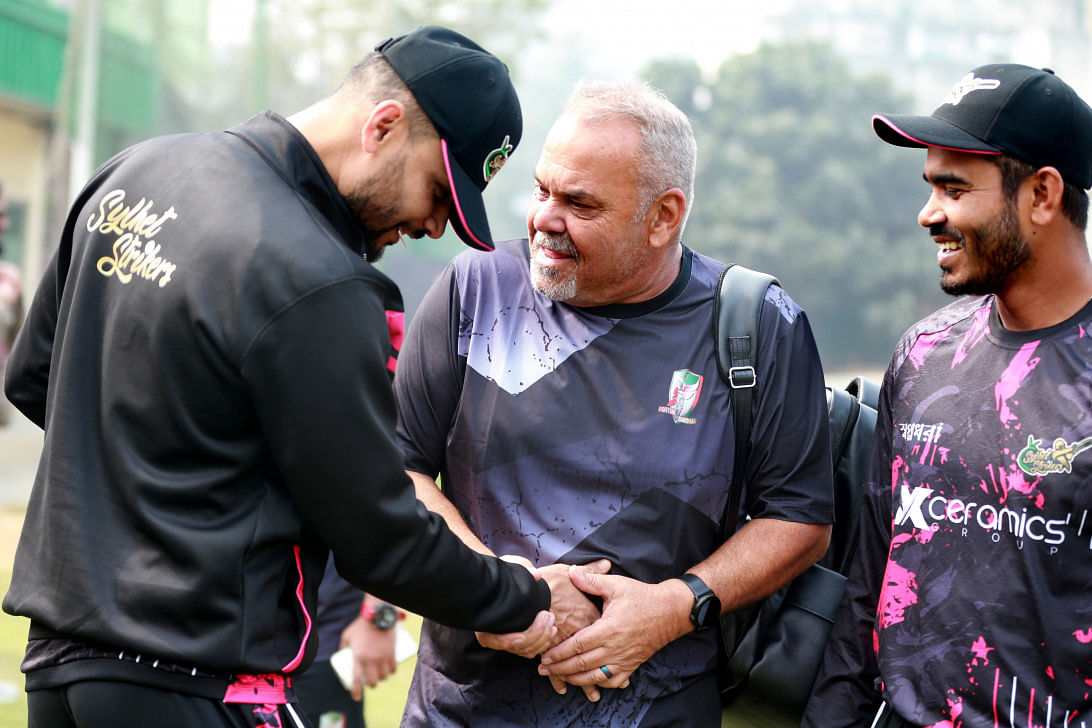 Does mashrafe's fitness reflect bpl's competitiveness? 1 Does mashrafe's fitness reflect bpl's competitiveness? 0