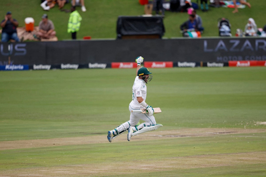 Elgar scores 'special' century in farewell series0