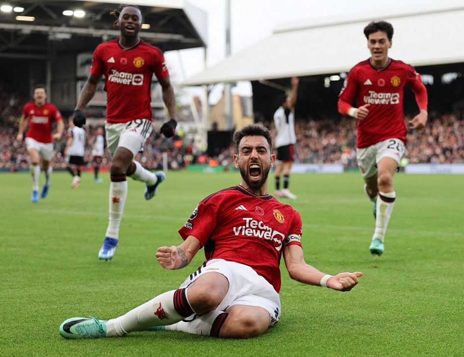 Fernandes' late winner rescues man utd at fulham0