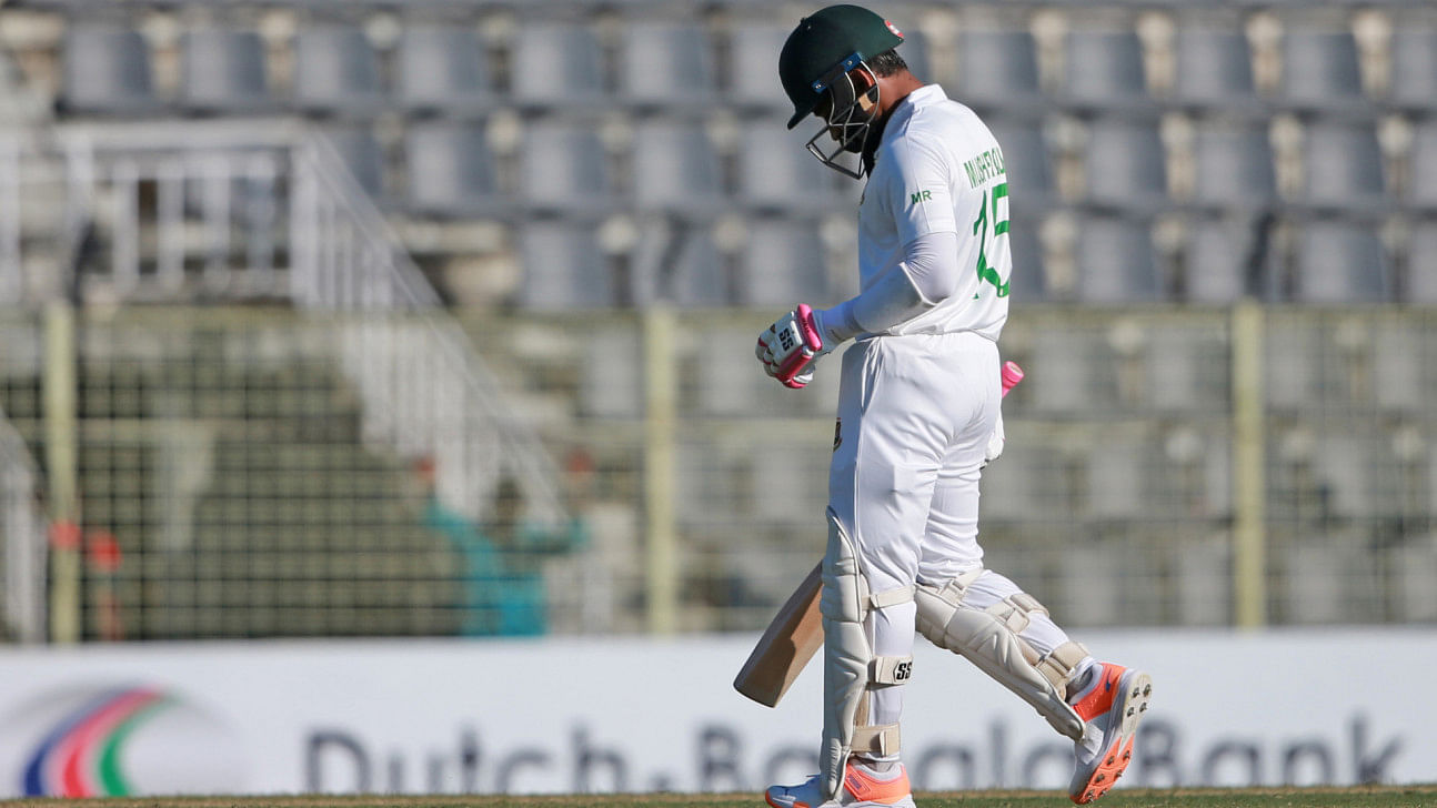 Glenn phillips takes four as bangladesh end day 1 on 310-90