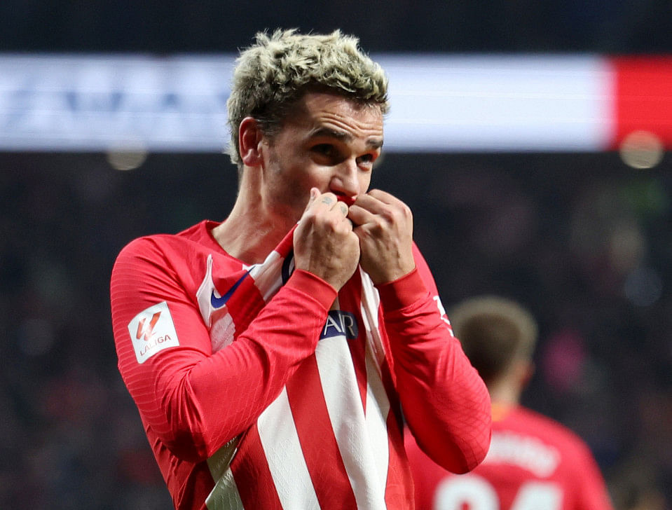 Griezmann nods atletico above barca with mallorca win 1 Griezmann nods atletico above barca with mallorca win0