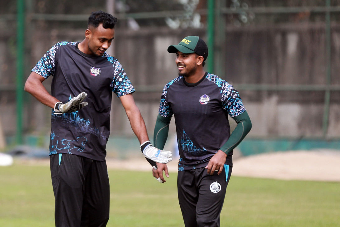 In pictures: durdanto dhaka sweat it out in chilly mirpur7