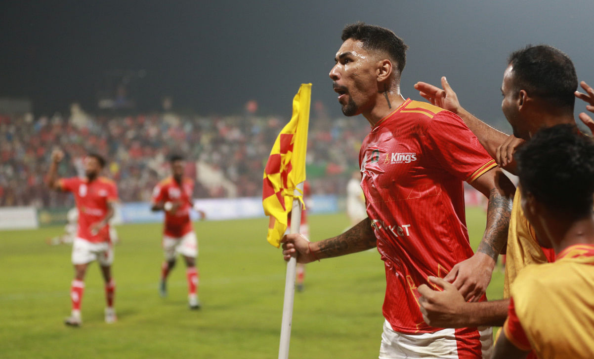 Kings earn maiden victory over mohun bagan0