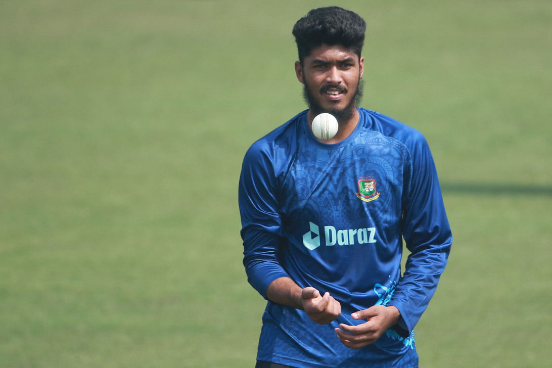 Lack of courage complements wrist-spinners' scarcity0
