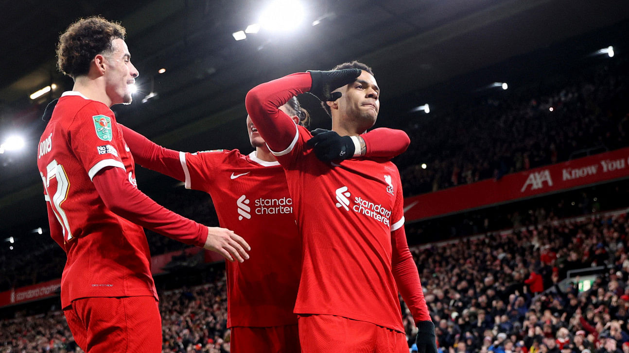 Liverpool come back to beat fulham0
