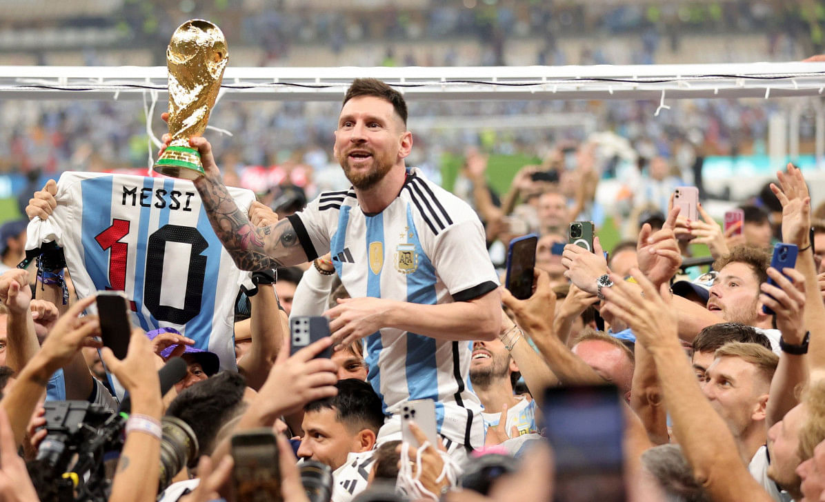 Messi leaves door open to 2026 world cup0