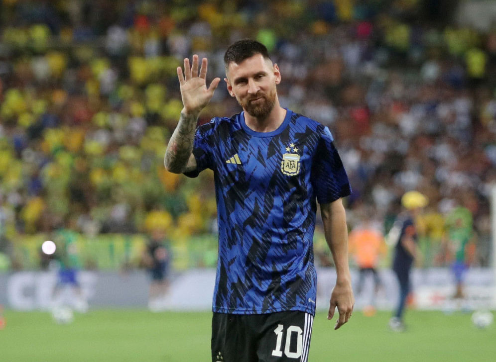 Messi to face boyhood club newell's in friendly0