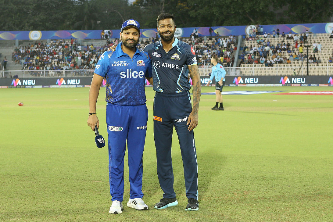 Mi replacing 'tired' rohit with 'fresh' pandya, says gavaskar0