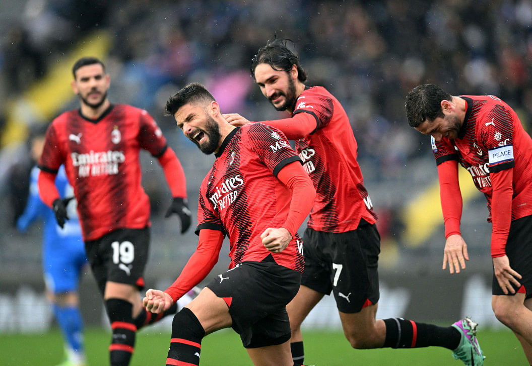 Milan stroll past empoli to strengthen top four credentials0