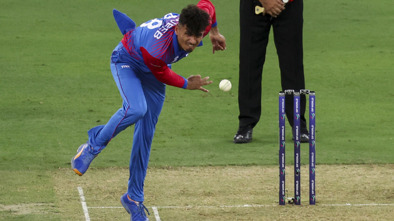 Mujeeb, farooqi, naveen sanctioned for prioritizing franchise leagues0