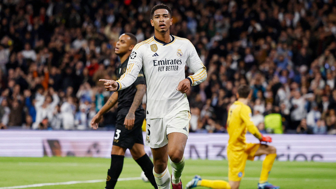 Real secure top spot after entertaining win over napoli0