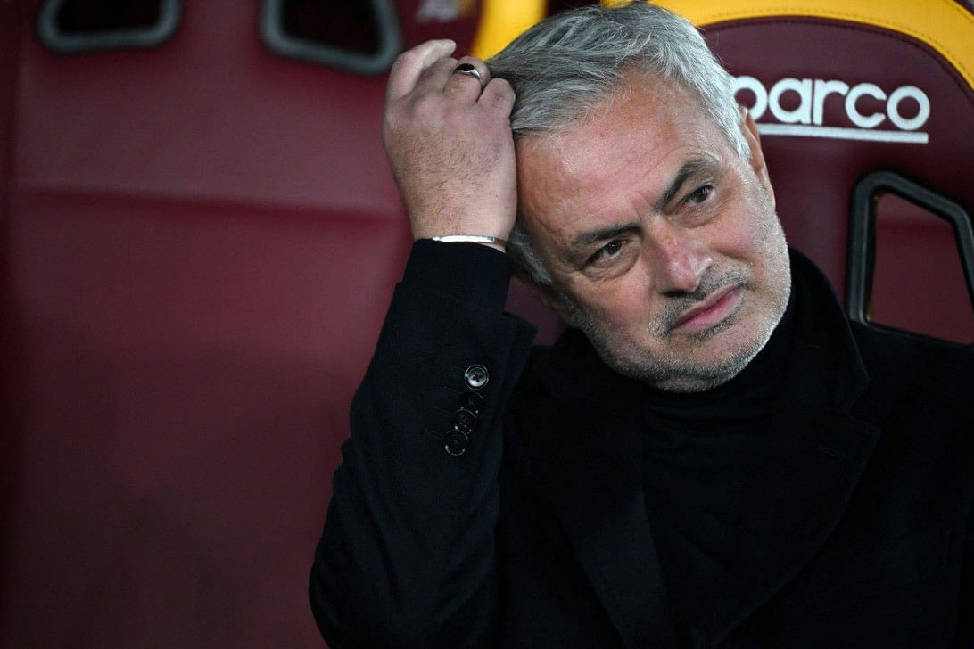 Roma sack mourinho, eye former star de rossi as successor0