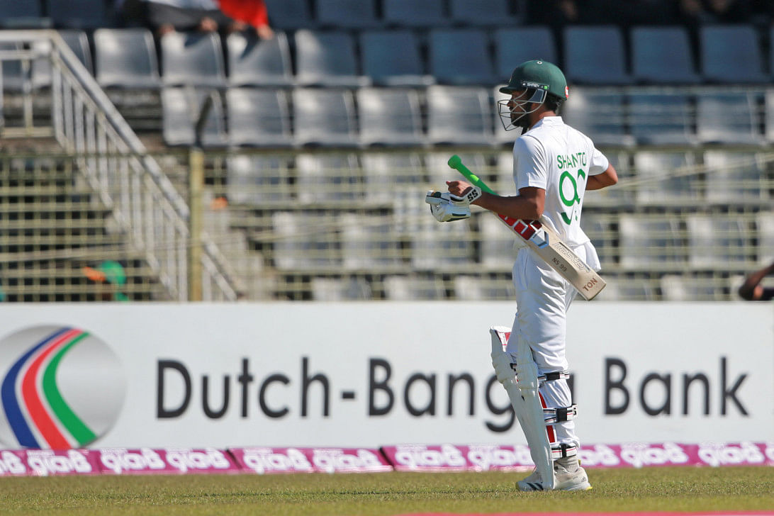Shanto's late dismissal spoils morning session for tigers0