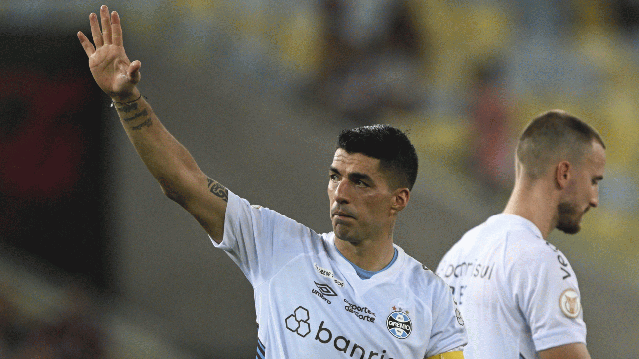 Suarez fires farewell double to end brazilian adventure0