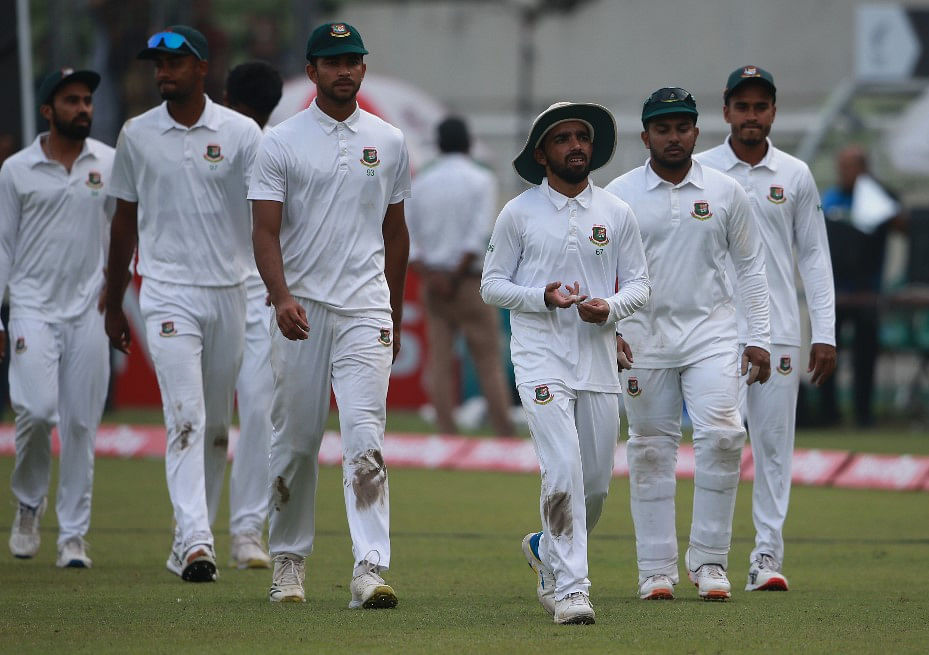 Tigers fall into their own trap0