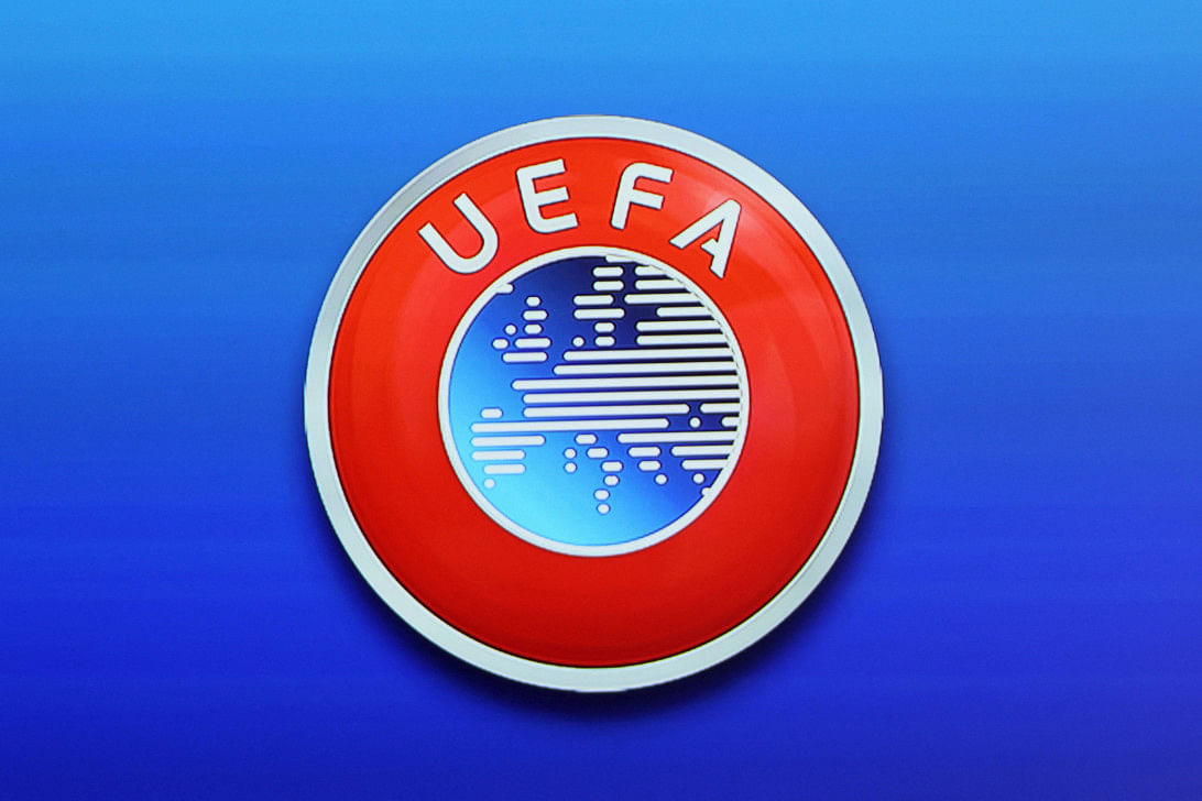 Uefa will not follow 'absurd' added time rules, says official0