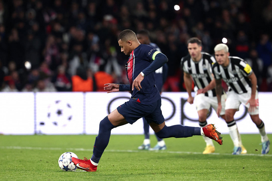 Var for disputed psg penalty against newcastle stood down by uefa0